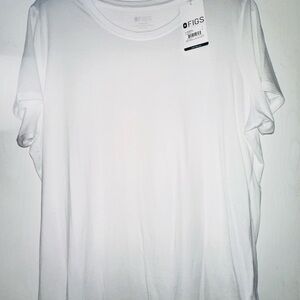 NWT FIGS Women's Underscrub Top